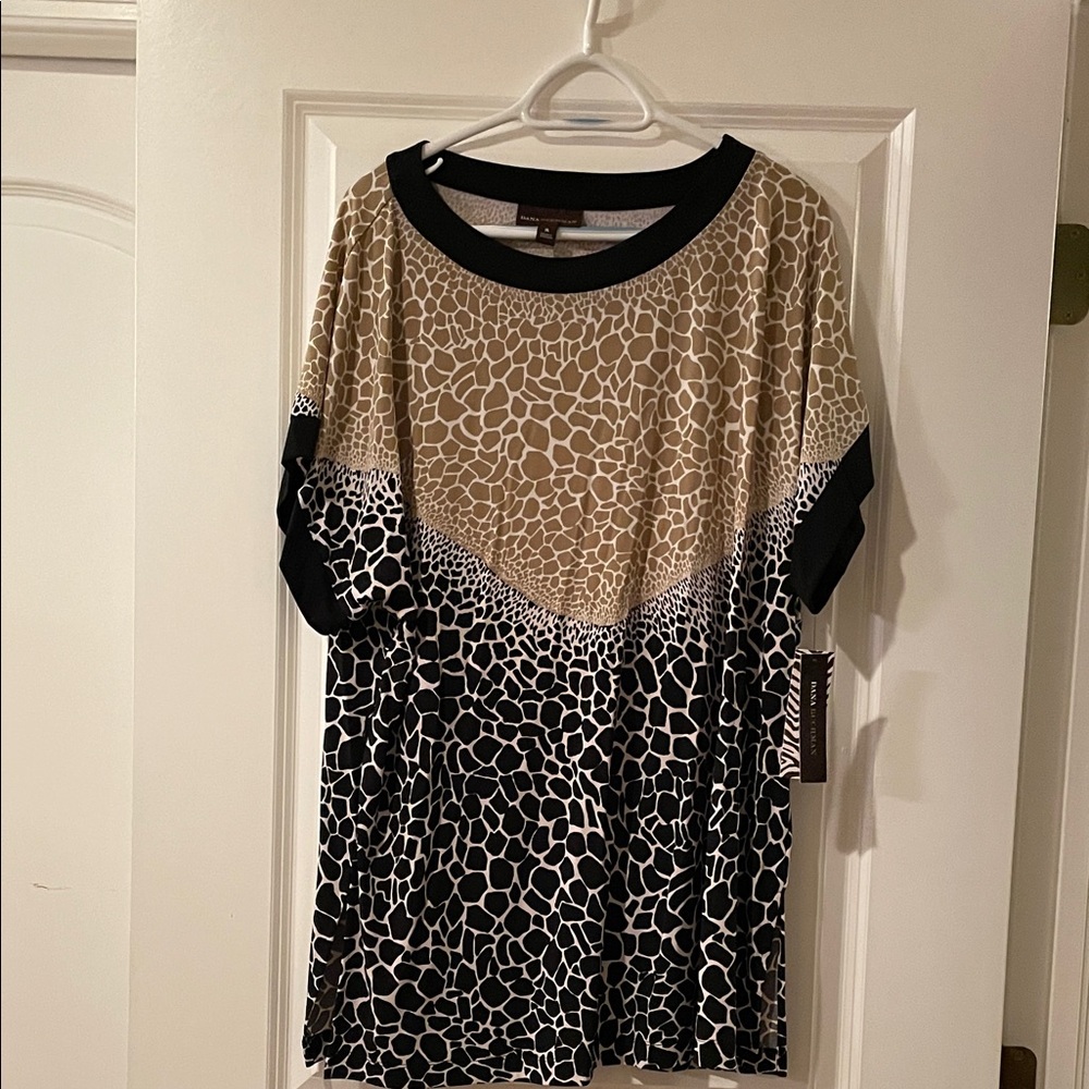Dana Buchman Stylish Animal Print Women's Top